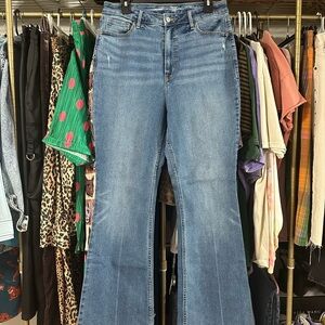 Old Navy Medium Blue Flare Women's Jeans